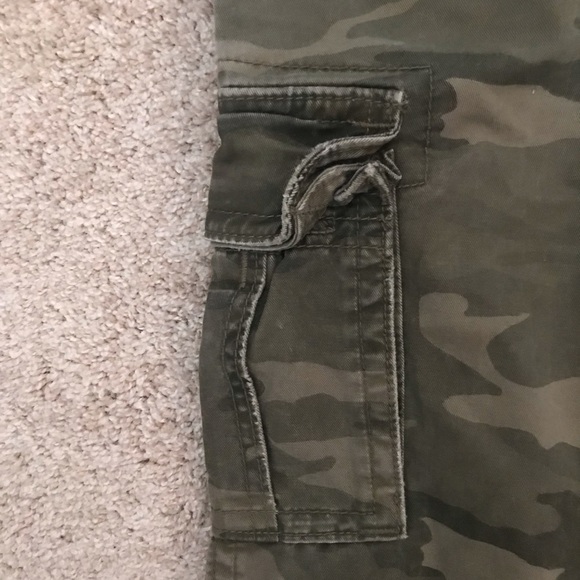 abercrombie camo jeans - Picture 3 of 5